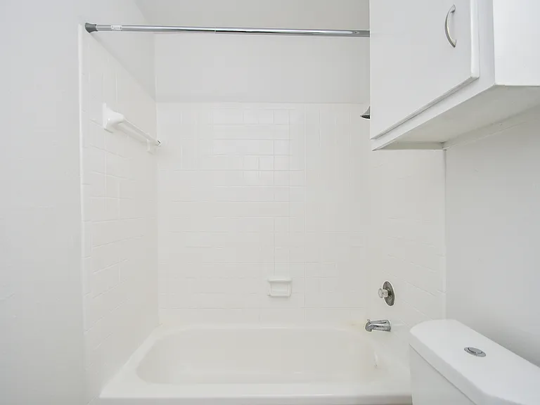 7637 Harwin — Photo 37