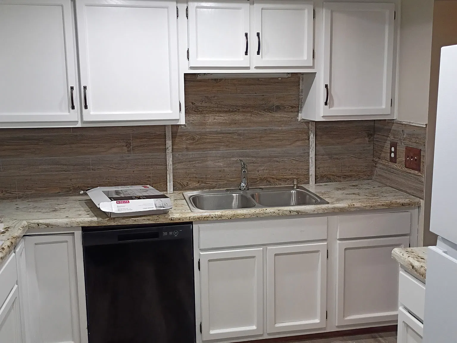 3 bed, 2.5 bath, 1208 sqft, $2,200 — Photo 3