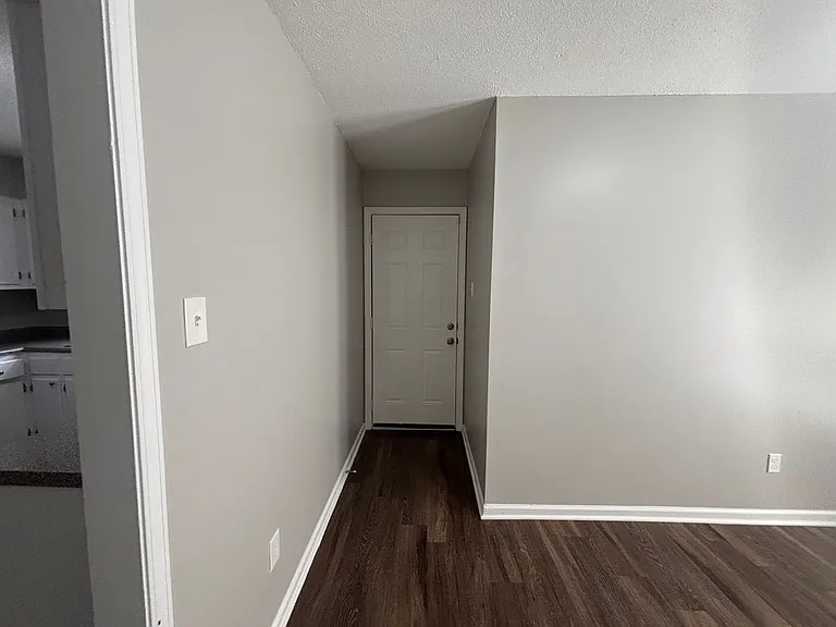 5095 Corkwood Dr — Photo 18
