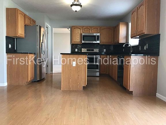 5th image of 1672 Salina Dr