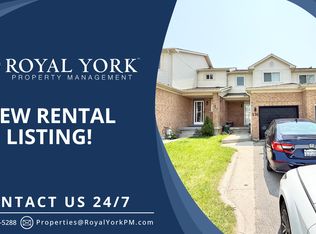 136 Pickett Cres, Barrie, ON L4N8B9