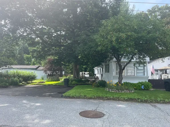 200 Leicester St, North Billerica, MA 01862