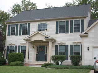1248 Freeport Dr, Medina, OH