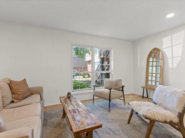 900 Mountain Creek Rd APT 247, Chattanooga, TN 37405