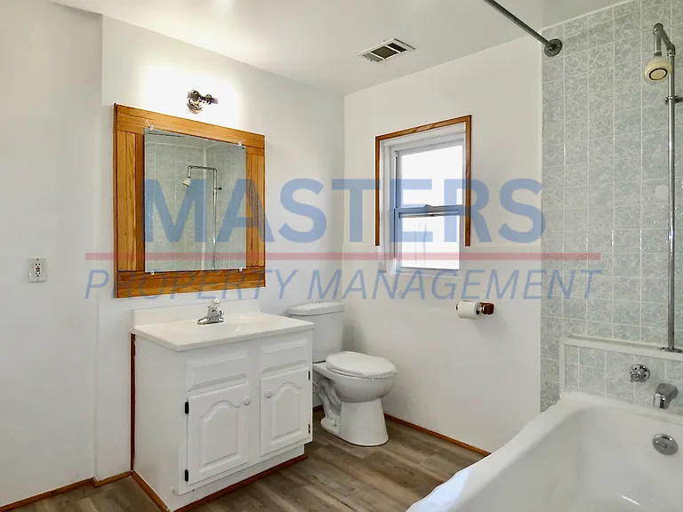 1026 Oakwood Ave — Photo 36