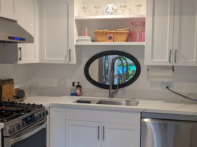 1601 Chino St #B — Photo 16