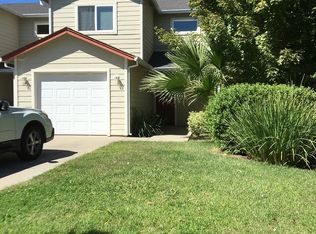 35 Baltar Loop #B, Chico, CA 95973