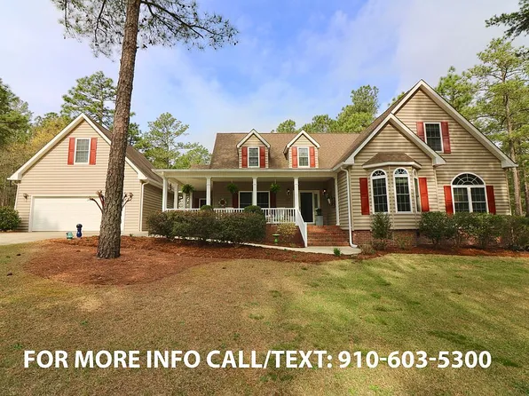 455 Midlothian Dr, Southern Pines, NC 28387