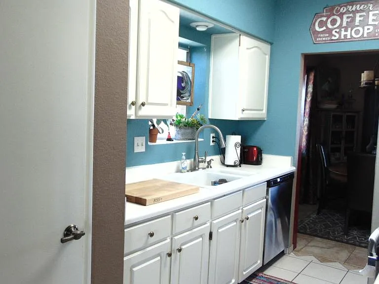 1098 W Camino Sagasta — Photo 40