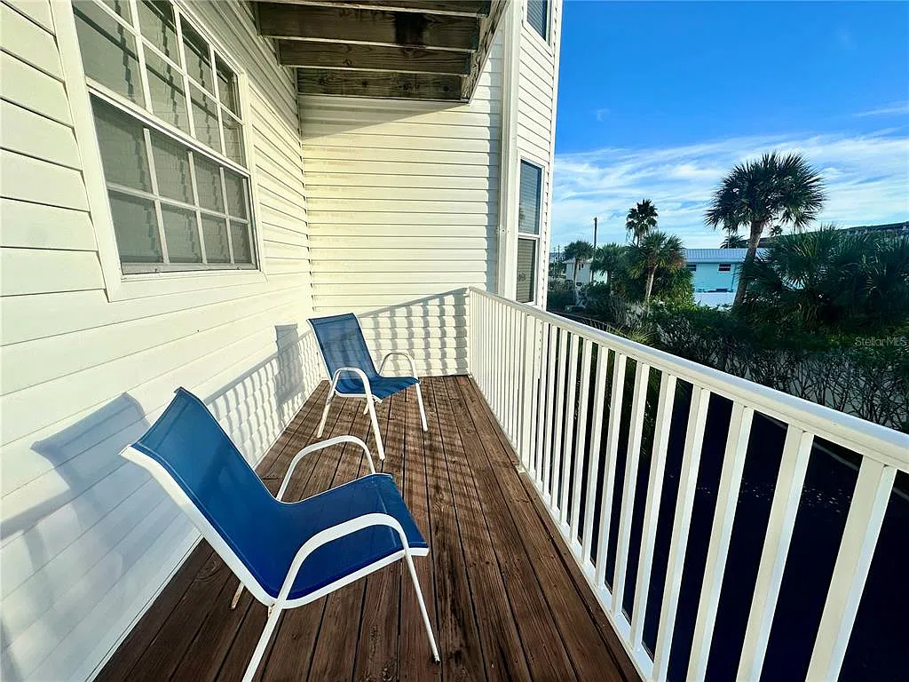 3 bed, 2.5 bath, 2415 sqft, $4,750 — Photo 4
