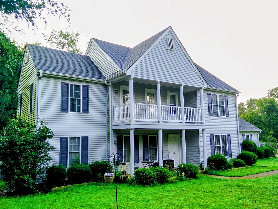 303 Berkeley Dr
