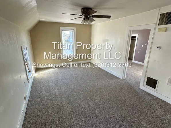 1319 N Superior St #1/2, Appleton, WI 54911