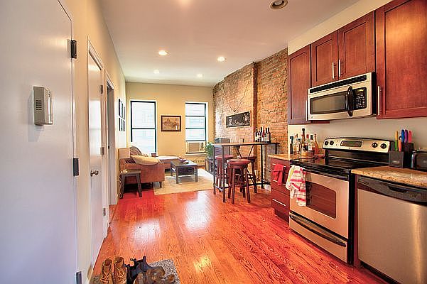 1st image of 573 Vanderbilt Ave #D