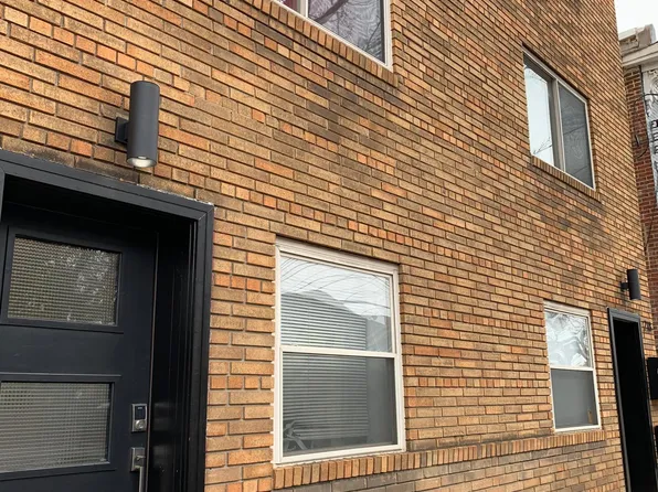 216 N Patrick St #1, Alexandria, VA 22314