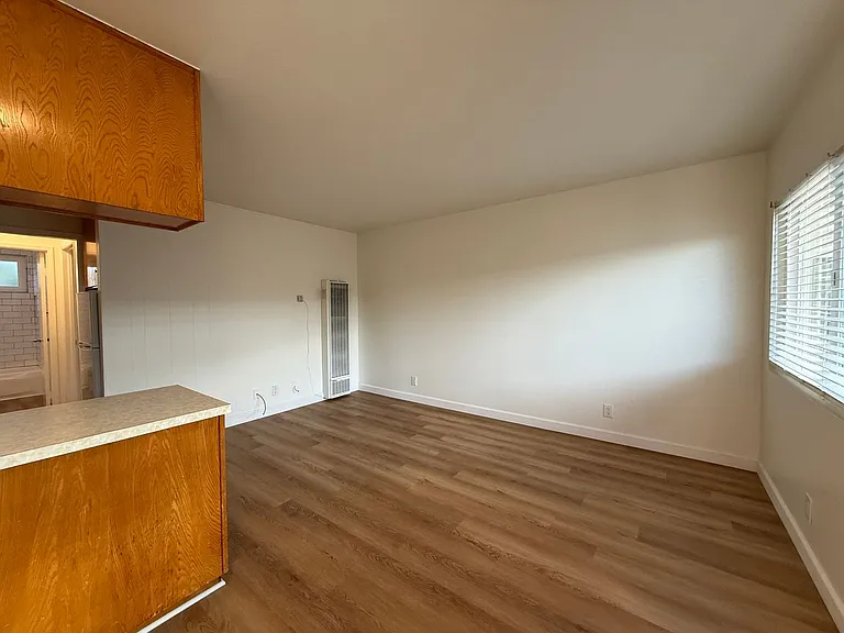 1171 E Meta St #16 — Photo 11