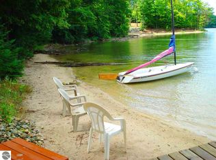 4200 Lake Of The Woods Trl, Bellaire, MI 49615