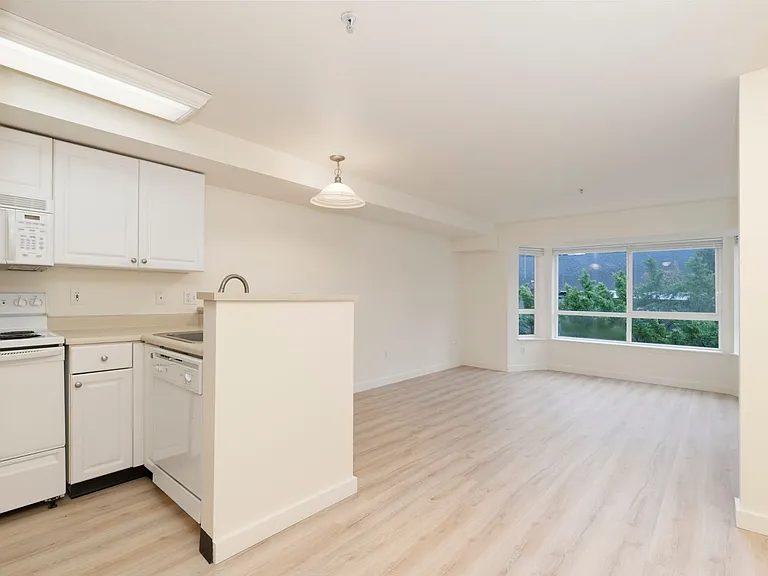 Pickering Place Apartments — Photo 4