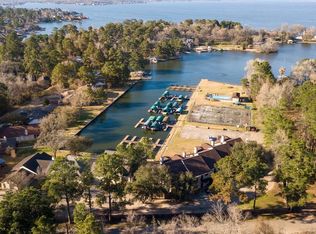 500 River Rd APT 110, Montgomery, TX 77356