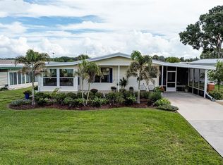 1424 Mohawk Cir, Tavares, FL 32778