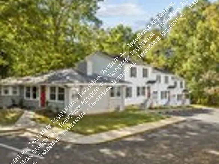 428 Bashford Rd #102 — Photo 9