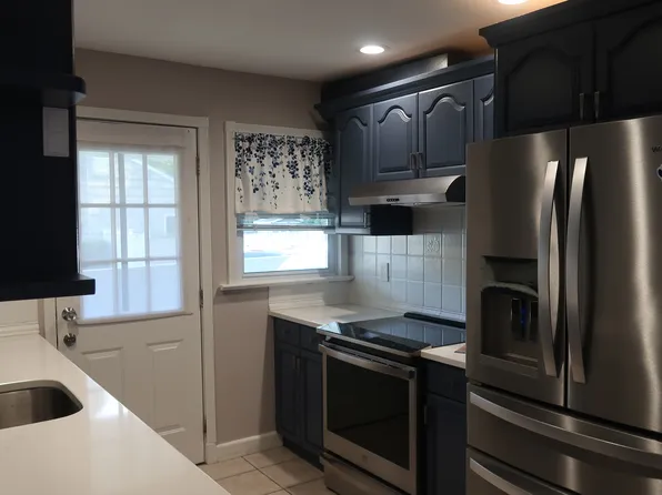 (undisclosed Address), Huntington Station, NY 11746