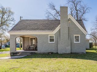 1734 E California St, Gainesville, TX 76240