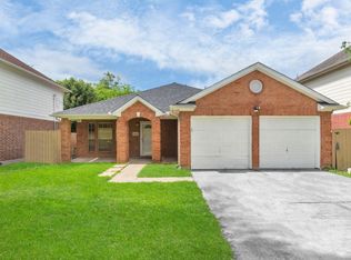 8914 Dirby St, Houston, TX 77075