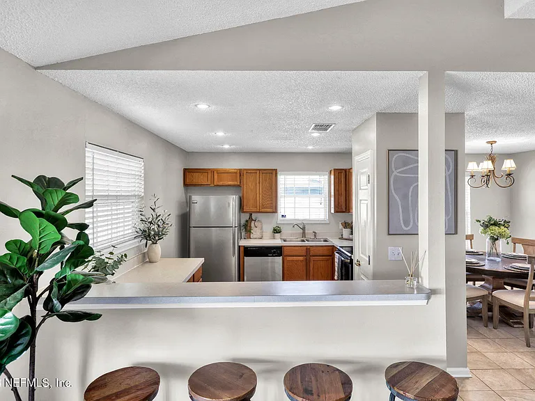 12967 Canyon Creek Trl S — Photo 11