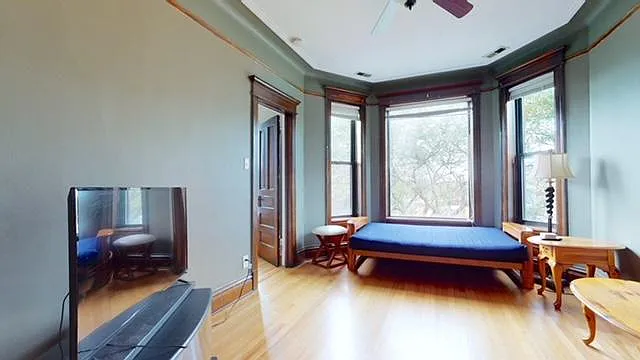 1127 W Patterson Ave — Photo 7