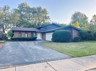 1951 185th St, Lansing, IL 60438