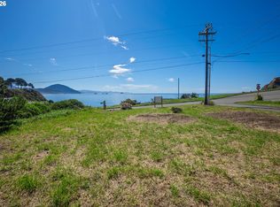 440 5th St, Port Orford, OR