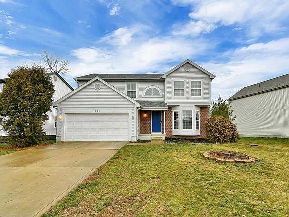 3rd image of 1232 Pebble Brook Dr