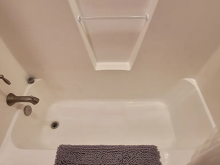 100 Grangers Ct — Photo 12