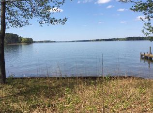 416 Commonwealth Dr, Ninety Six, SC 29666