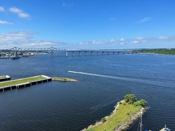 750 Davol St Unit 1214, Fall River, MA 02720