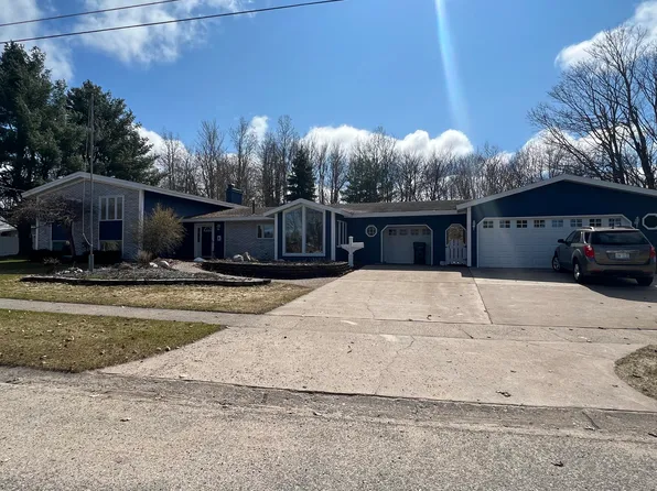 6 Birch Pl, Kincheloe, MI 49788