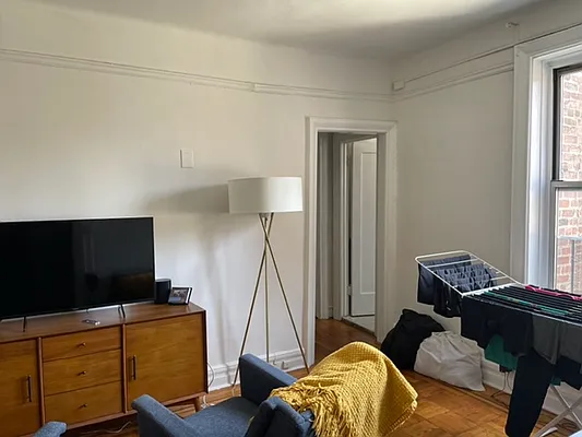 Rented by K & O Realty Associates Inc. | media 14