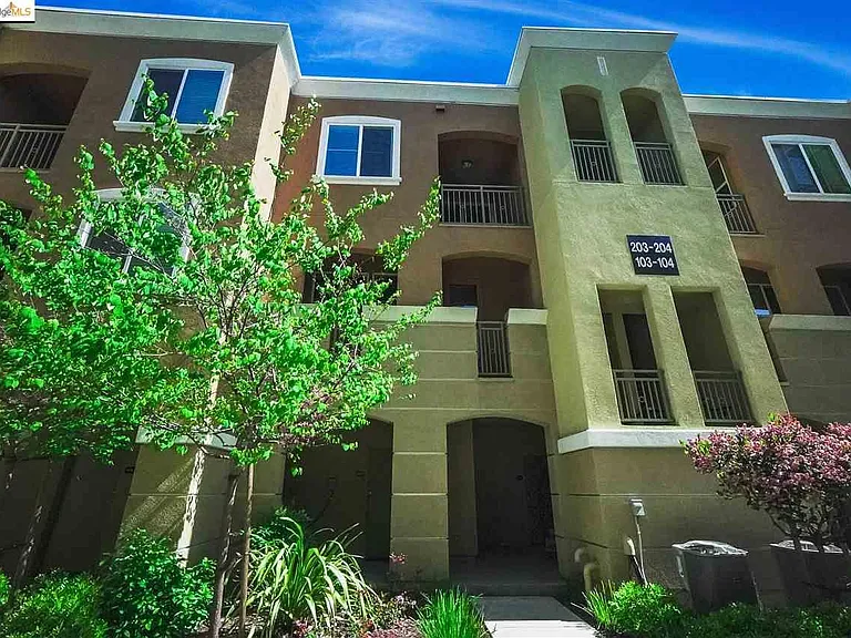 4728 Norris Canyon Rd #103 — Photo 1