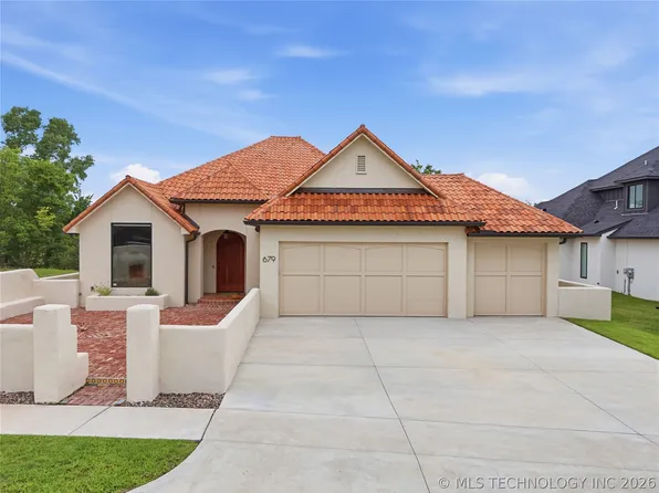679 W 113th Ct S, Jenks, OK 74037