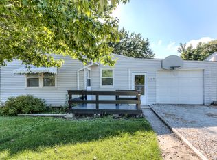 125 S Hunt St, Melvin, IL 60952