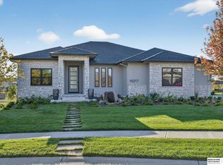 10217 S 183rd Avenue Cir, Omaha, NE 68136