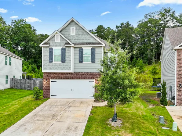 1144 Riviera Dr, Calera, AL 35040