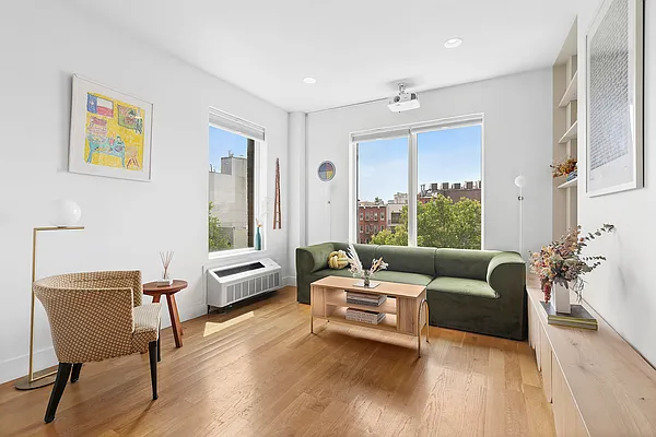 139 Skillman Avenue #5C