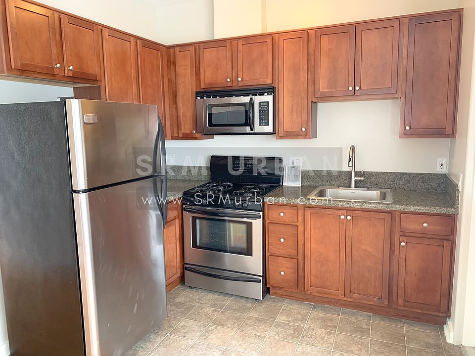1st image of 2520 Union St
