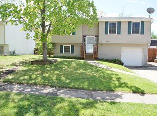1011 Sunnywood Ln, Ravenna, OH 44266