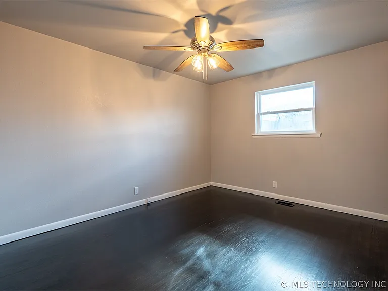 2150 S 80th East Ave — Photo 35