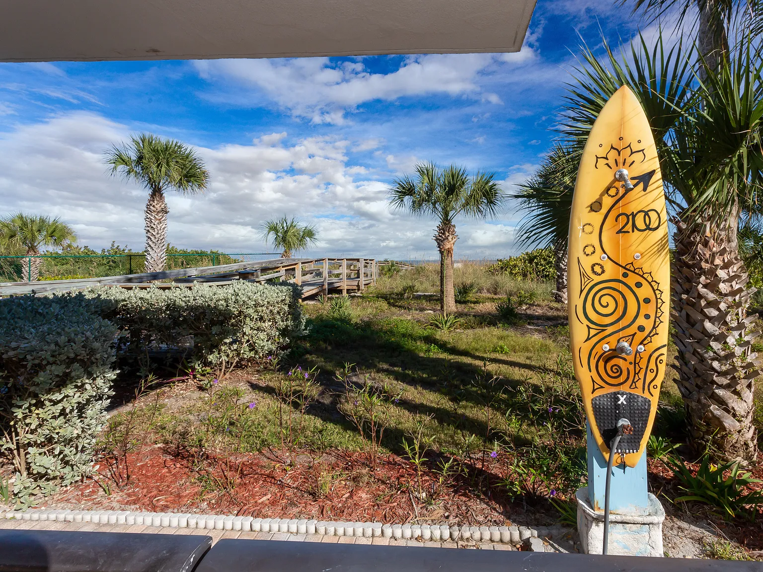 2 bed, 1400 sqft, $3,000 — Photo 4