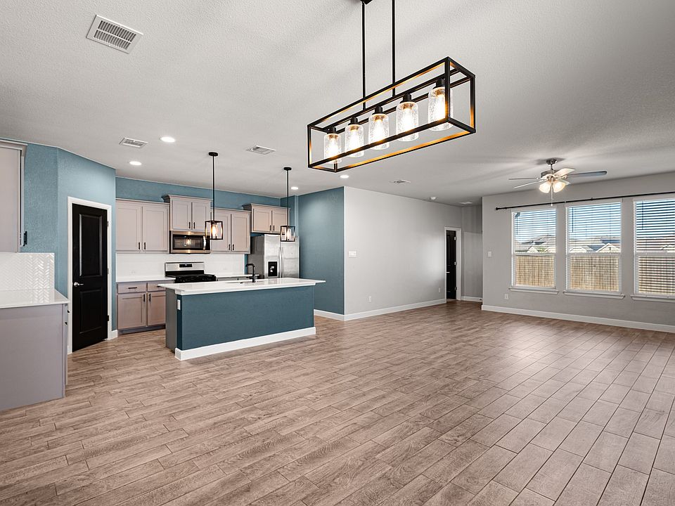 1st image of 179 Dogwood Ave