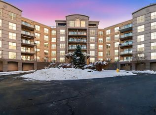 36 Southgate Dr #308, Halifax, NS B4A 4M4