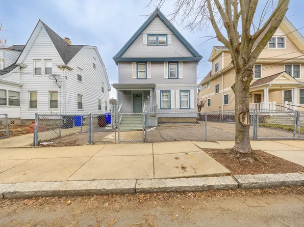 31 Seattle St #1, Allston, MA 02134